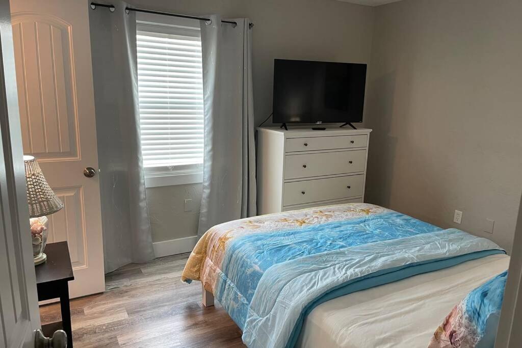 Siesta Key Village-Suite #4: A Block To The Beach! Sarasota Zewnętrze zdjęcie